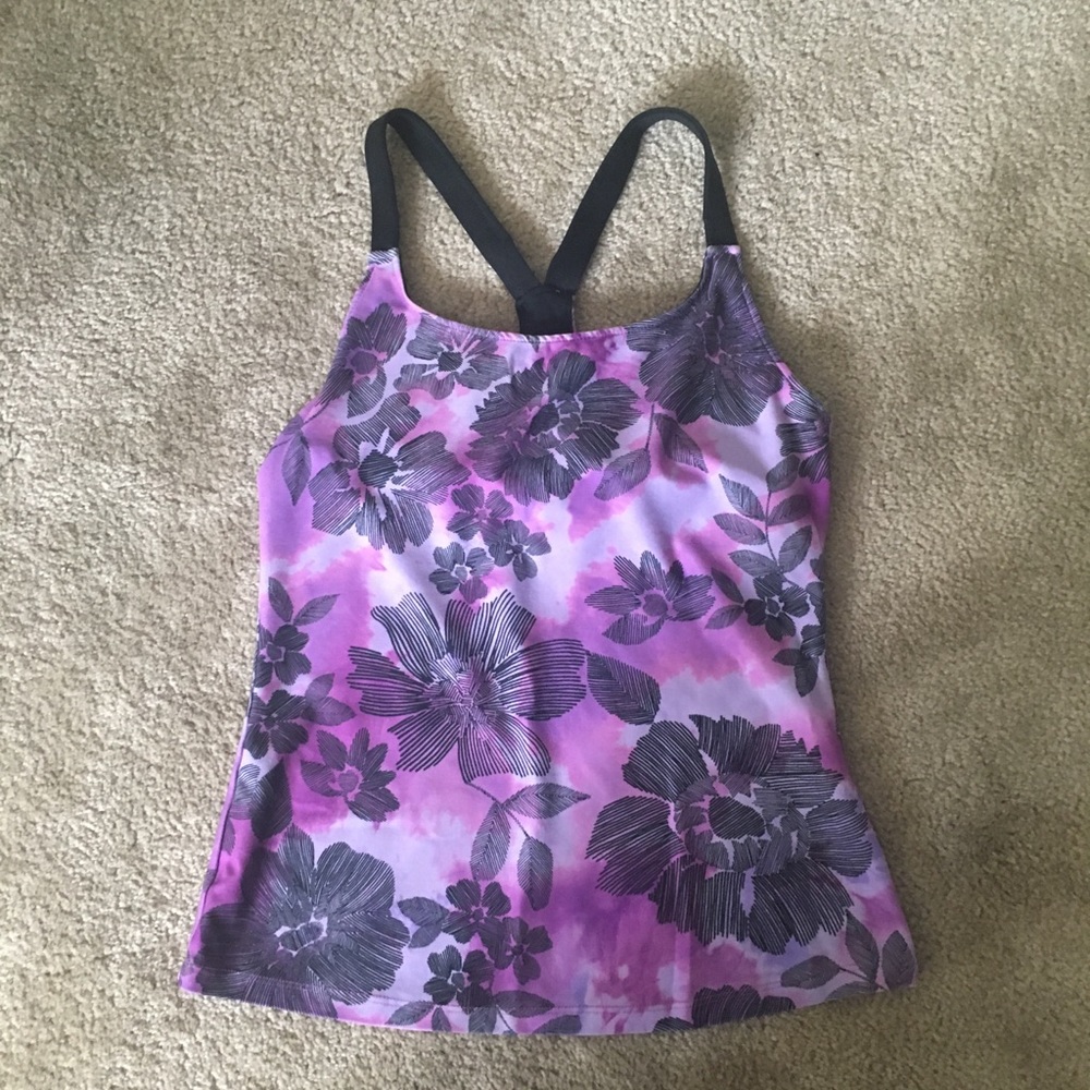 NEW BALANCE exercise top sz SM